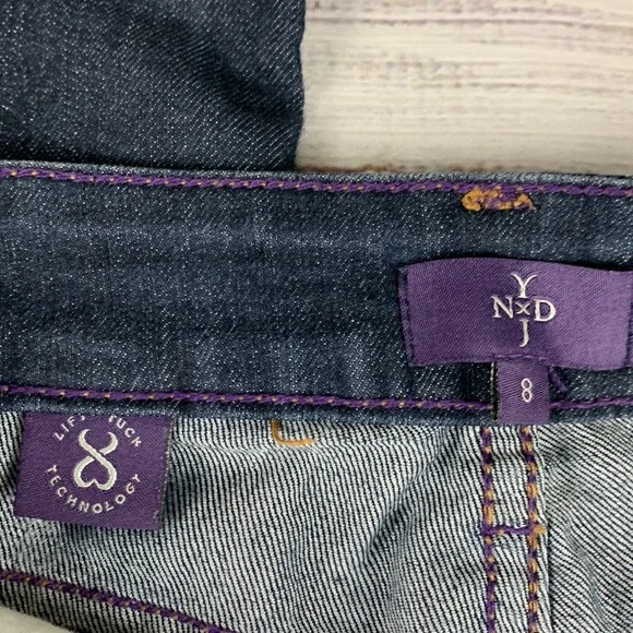 NYDJ “BOYFRIEND” Straight leg blue jeans size 8 - Picture 4 of 16